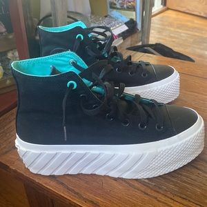 Converse CTAS Surface Fusion Hybrid Shine Lift 2X Platform Sneakers 571675C NWT